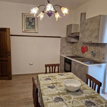 Societa Cooperativa Le Muse Apartment Scano Montiferro Екстериор снимка